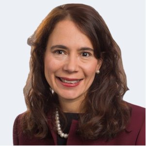 Christine Knoblauch headshot