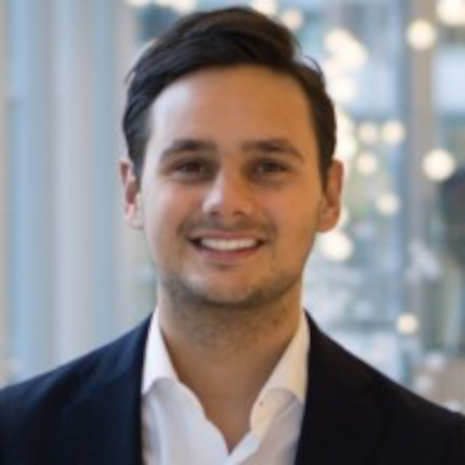 yorick schut headshot