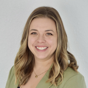 sarah bailey headshot